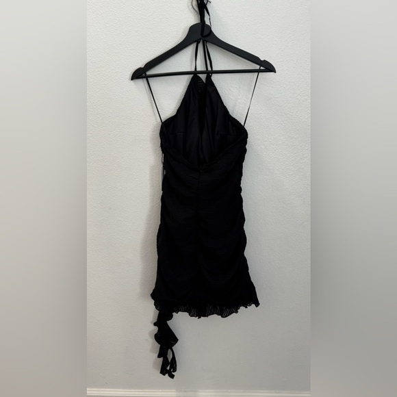 Astr Black Ruffled Sheath Mini Dress for Cocktail - Picture 4 of 4